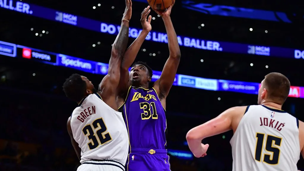 Watch highlights of Lakers Friday win over Nuggets