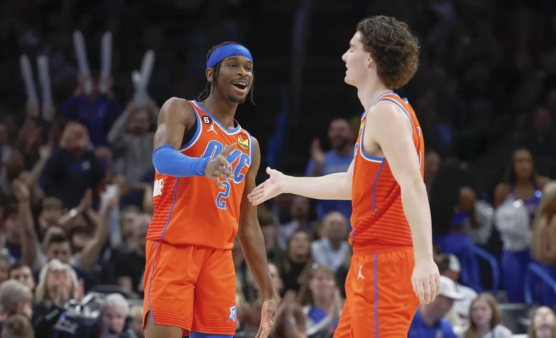 Best images from the Thunder’s 120-109 win over the Mavericks