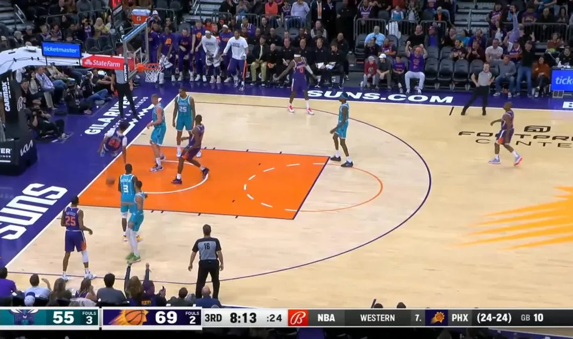 Cameron Johnson with a dunk vs the Charlotte Hornets