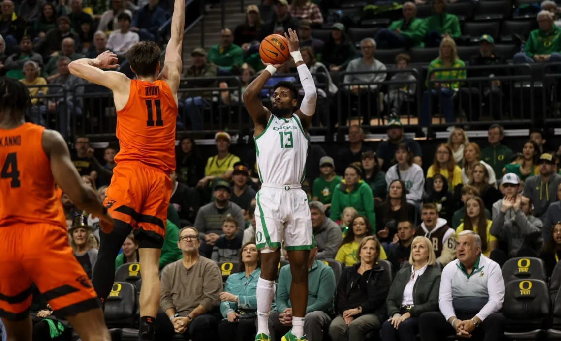 Ducks Head to Boulder to face Colorado