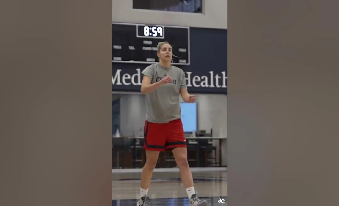 Elena Delle Donne Stays Ready For Upcoming Szn!