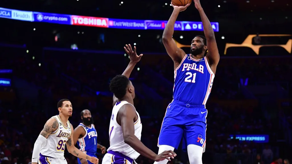 Joel Embiid leads Sixers past short-handed Lakers