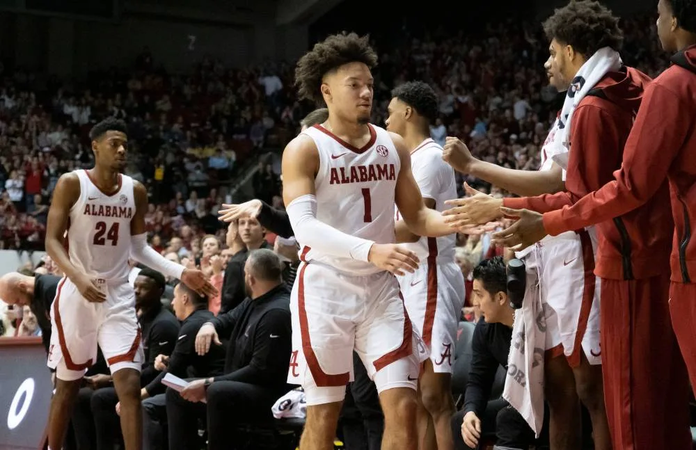 Tide Hoops defeats Missouri 85-64, improve to 17-2