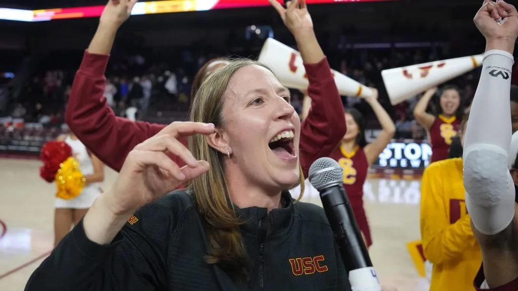 USC just beat Stanford in women’s hoops for first time since 2014