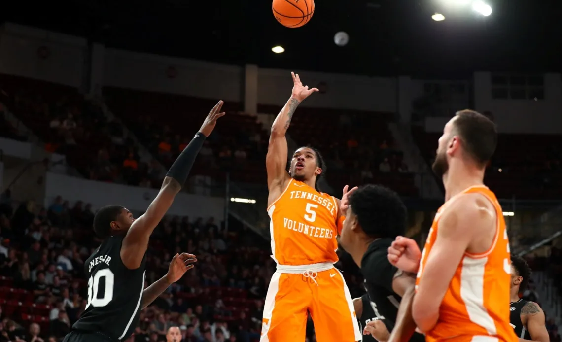 Zeigler, Phillips, Lift Shorthanded Vols to Victory at Mississippi State