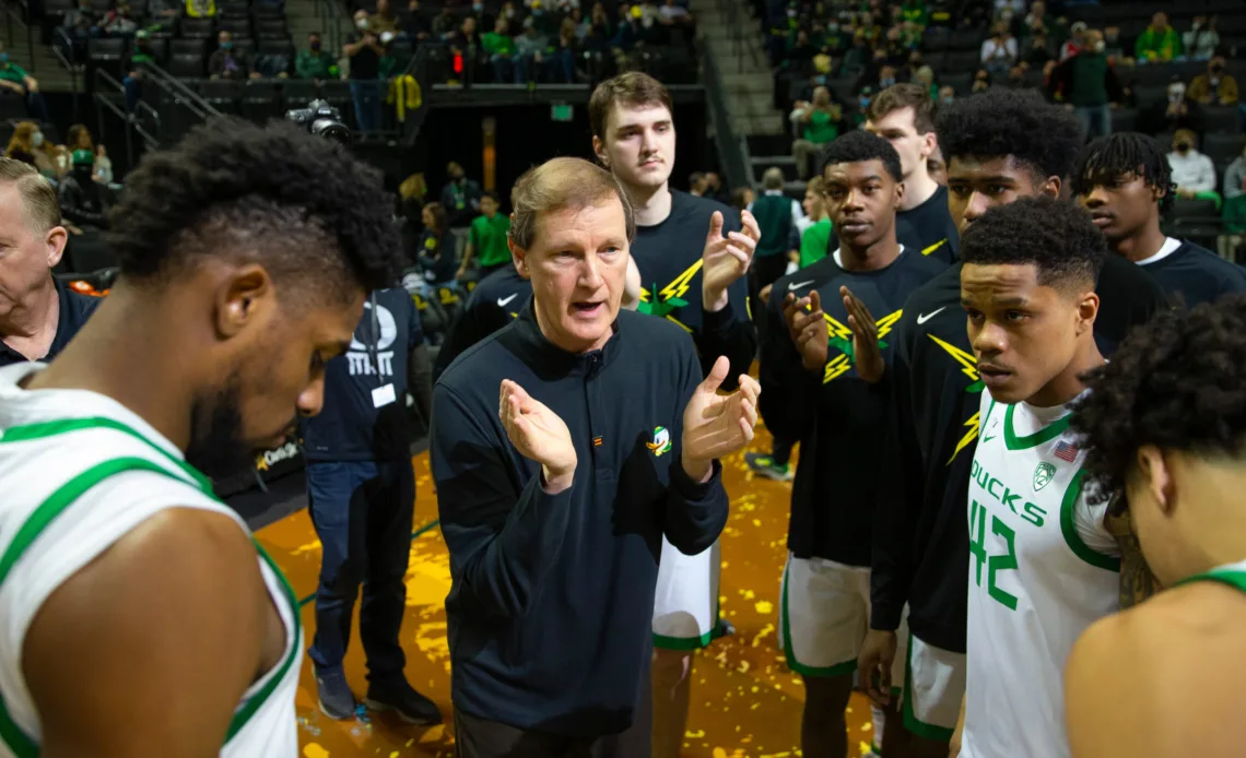 Ducks get big road win over Arizona State