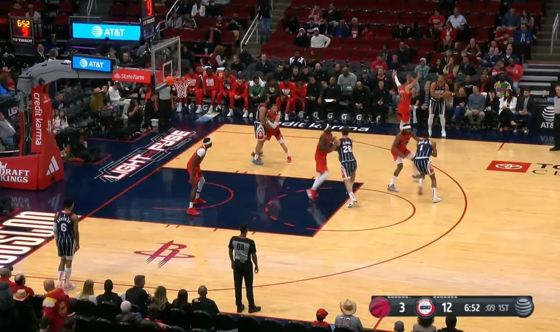 Jabari Smith Jr. with an and one vs the Toronto Raptors