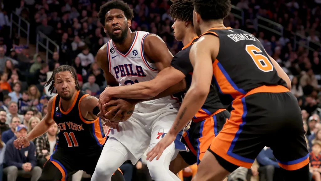 Knicks use team effort to hand Joel Embiid, Sixers loss