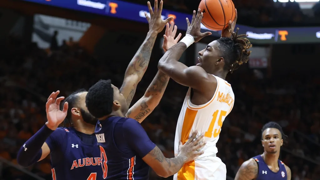 Tennessee-Auburn basketball postgame social media buzz