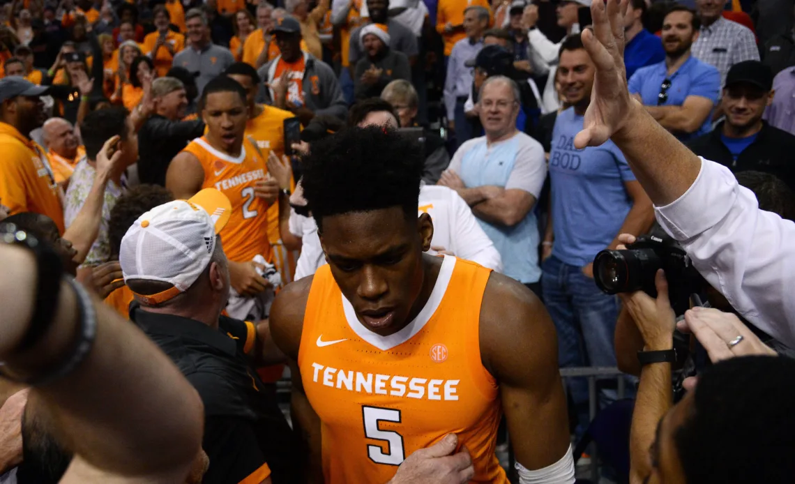 Tennessee Vols’ basketball history defeating No. 1 ranked teams