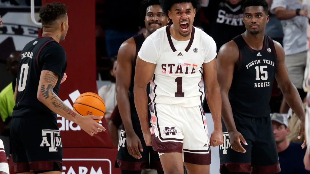 Texas A&M falls to Mississippi State 69-62