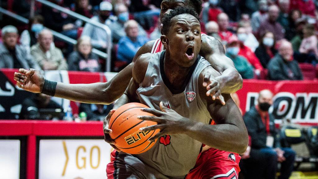 Badgers connected to Ball State transfer big man