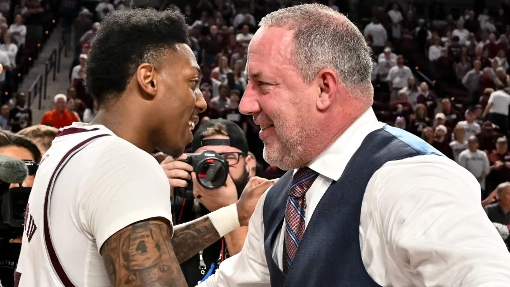 Buzz Williams wins Co-SEC Coach of the Year