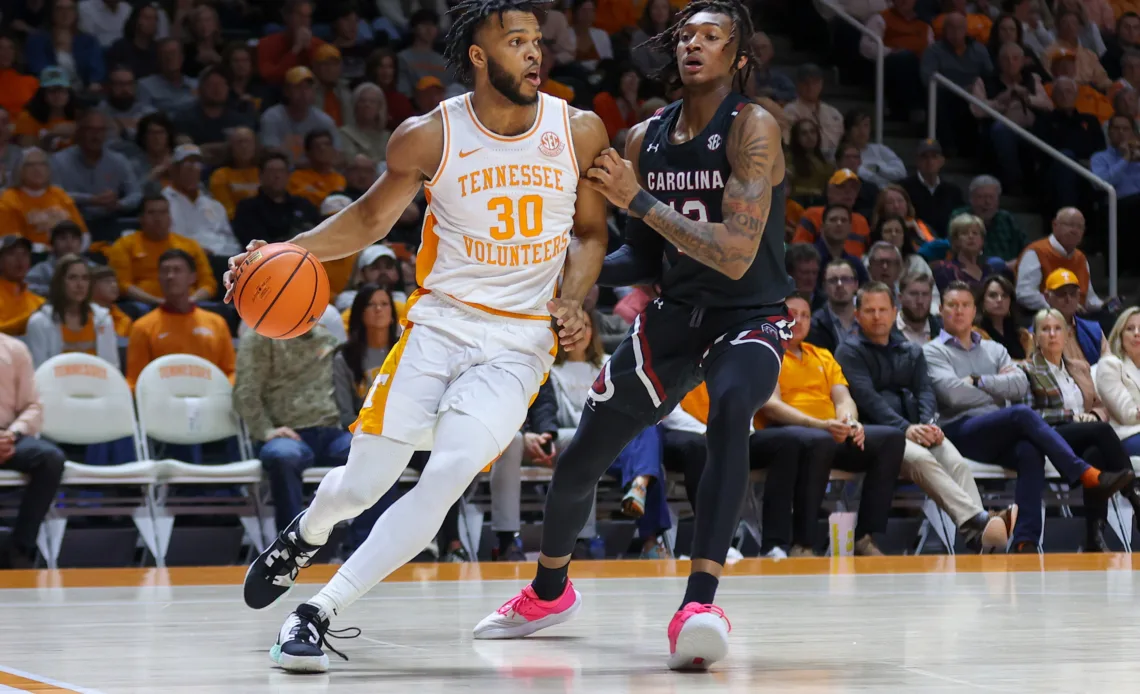 Josiah-Jordan James discusses Tennessee’s matchup versus Louisiana