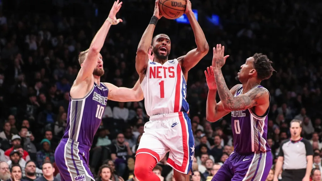 Nets’ Mikal Bridges reacts to close loss to the Kings on Thursday