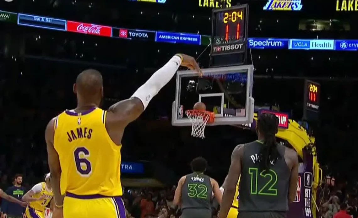 LeBron James hits HUGE 3 to knot it all up in the play in game 🎯