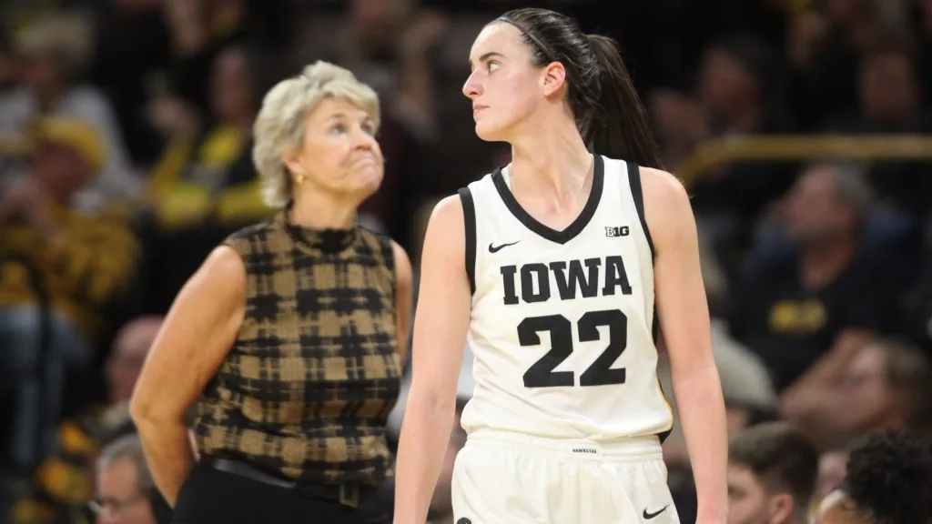 Iowa women’s basketball falls in latest USA TODAY Sports Coaches Poll
