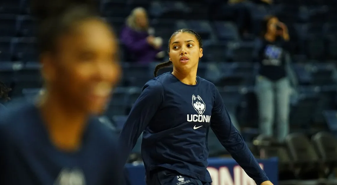 NCAAW: What’s next for No. 11 UConn after Azzi Fudd’s injury?