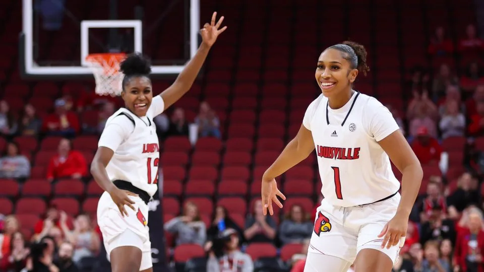 The #19 Cardinals took care of business at home, defeating the Bison, 77-44