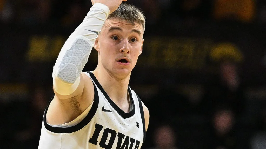 Social media reacts as Iowa basketball cruises vs. UMBC Retrievers