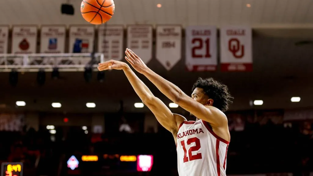 Sooner fans show up for Big 12 opener