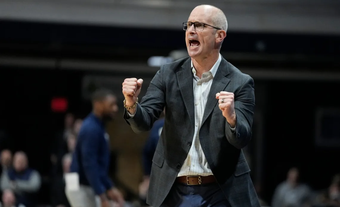 UConn men set to 'grind out' another game without Clingan on the road at Xavier; Time, TV info, what to know