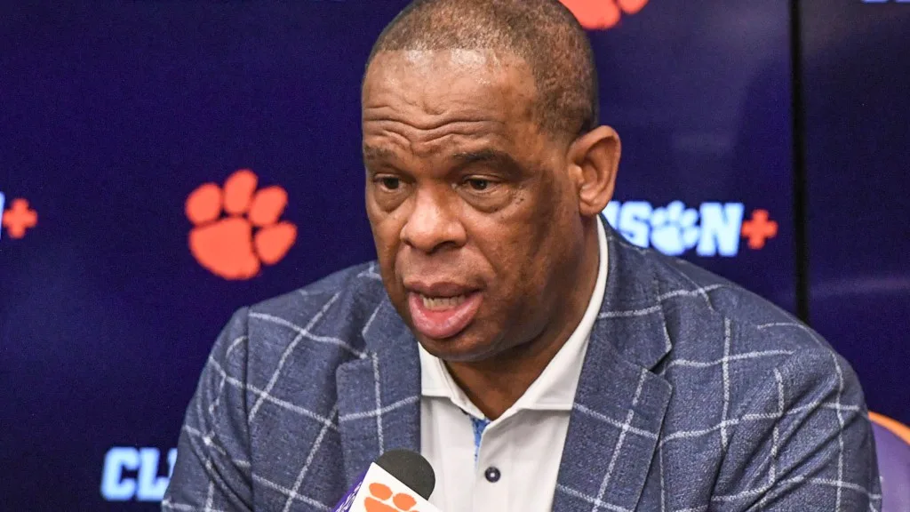 What Hubert Davis said after UNC downs Clemson on road