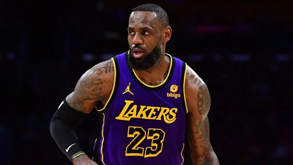 LeBron James ‘is not going nowhere’