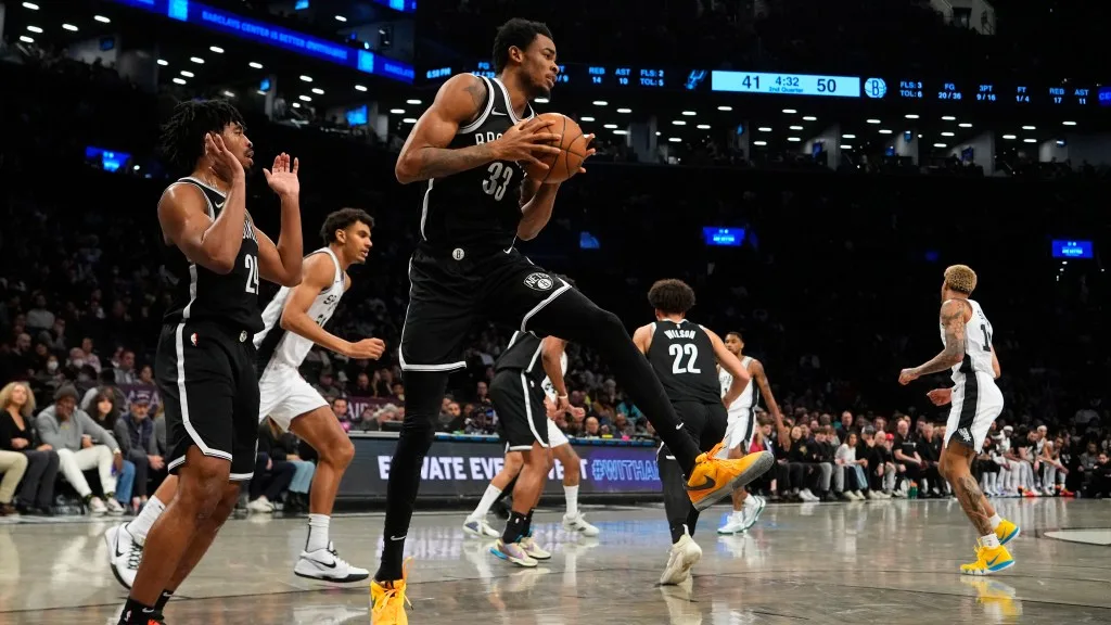 Nets would like to re-sign center Nic Claxton