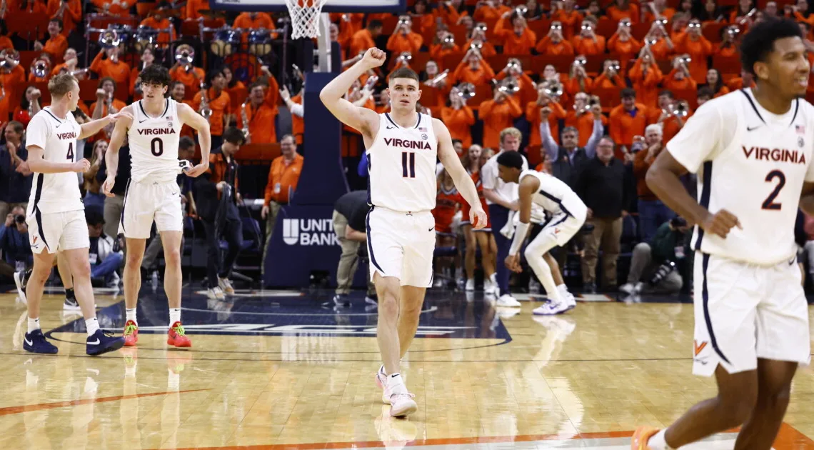 UVA Men's Basketball | Defense Helps Hoos Avoid Foul Ending