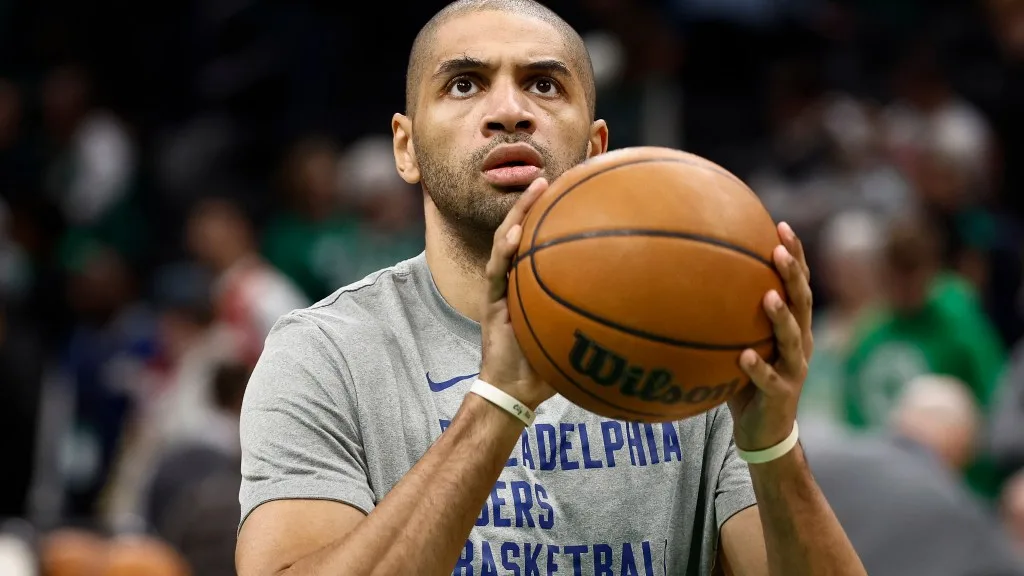 Nic Batum continuing to do anything Sixers ask of him to win games