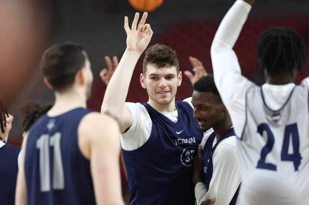As Huskies enjoy Final Four experience, Cam Spencer is keeping the focus