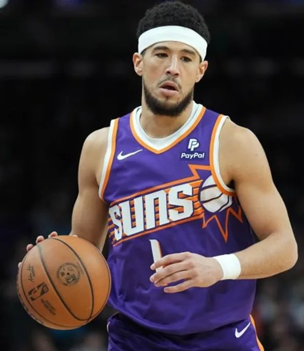 Phoenix Suns Devin Booker Scores 52 Points, a Career-High Seven 3-Pointers Against Pelicans