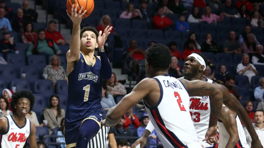 Second Mount St. Mary’s transfer visiting Georgia on Monday