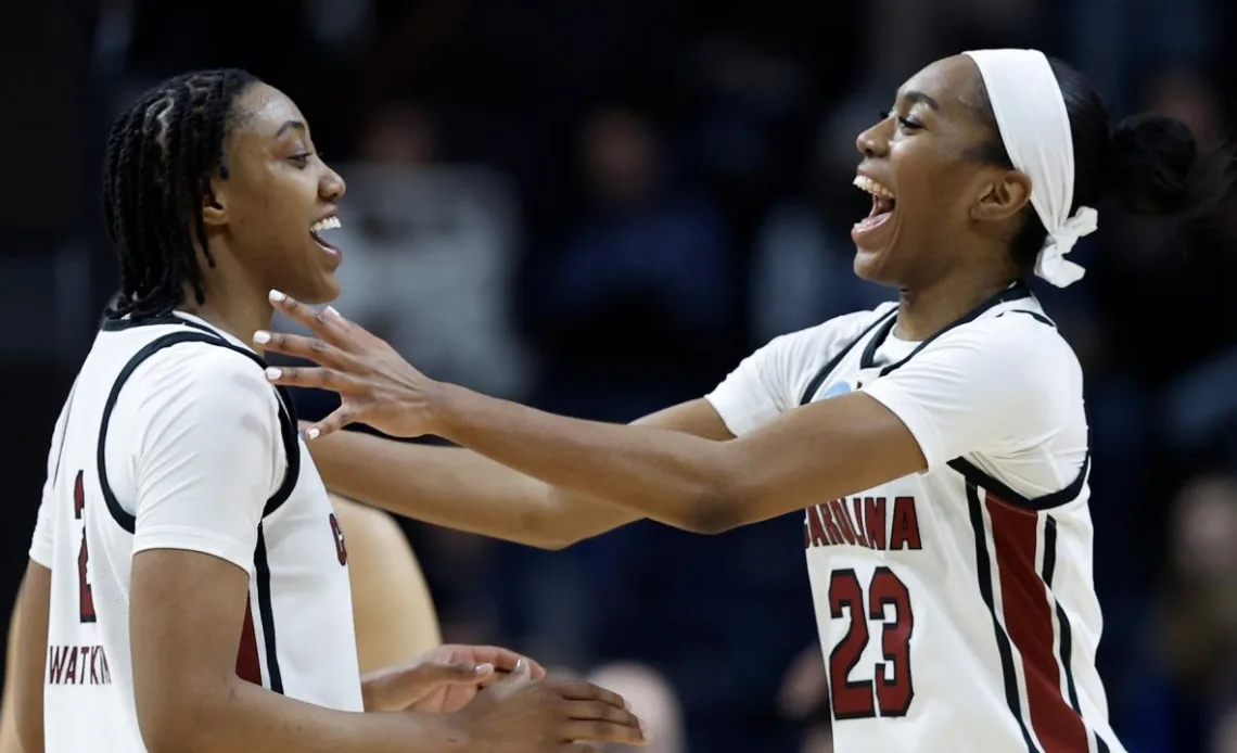 South Carolina advances to fourth-straight Final Four under Dawn Staley