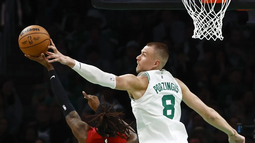 How should Boston re-integrate Porzingis after his injury?