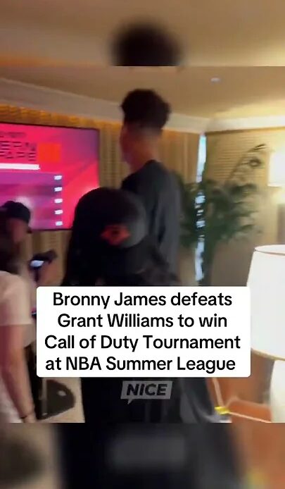 Bronny James wins the CoD Tournament at NBA Summer League & collects $10,000 🔥 (via @nicekicks/TT)