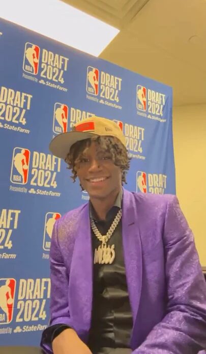 Hey can you watch our draft pick real quick 😳