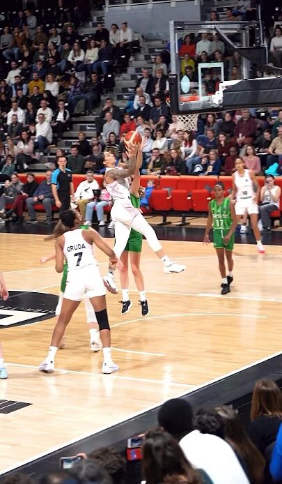 Shout out to Gabby just because  #EuroLeagueWomen