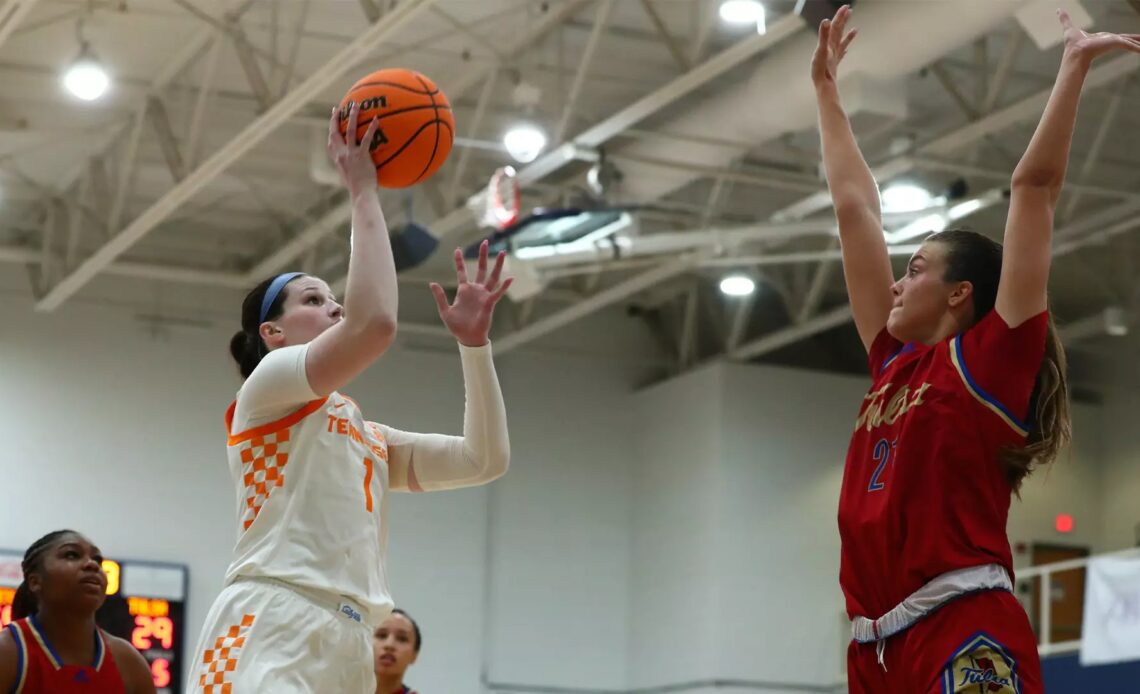 Lady Vols' 41-Point Second Quarter Fuels 102-61 Win Over Tulsa